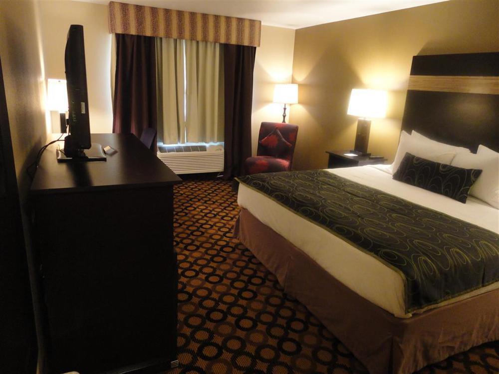 Baymont By Wyndham Kent - Seattle Hotel Room photo