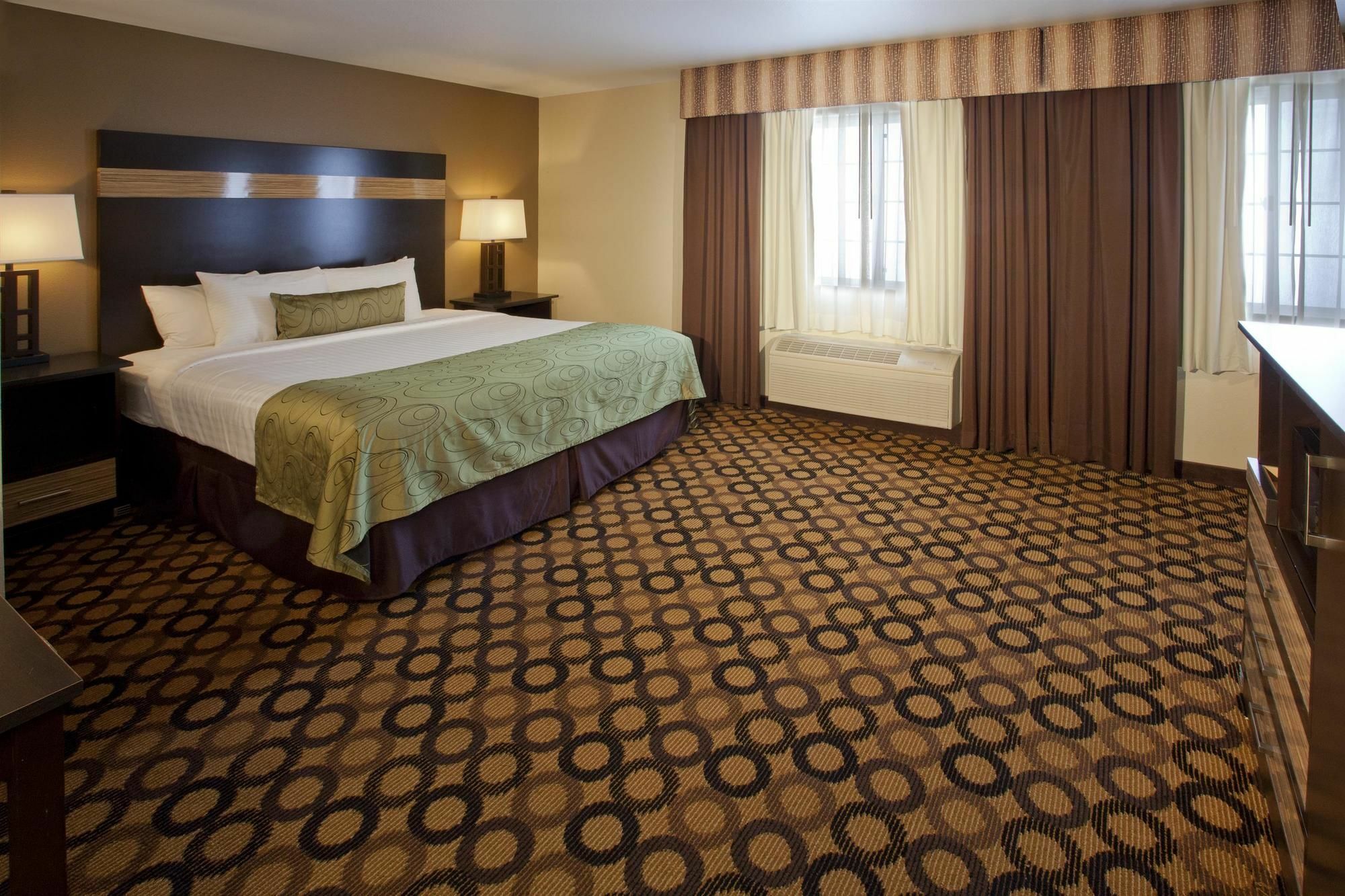Baymont By Wyndham Kent - Seattle Hotel Exterior photo